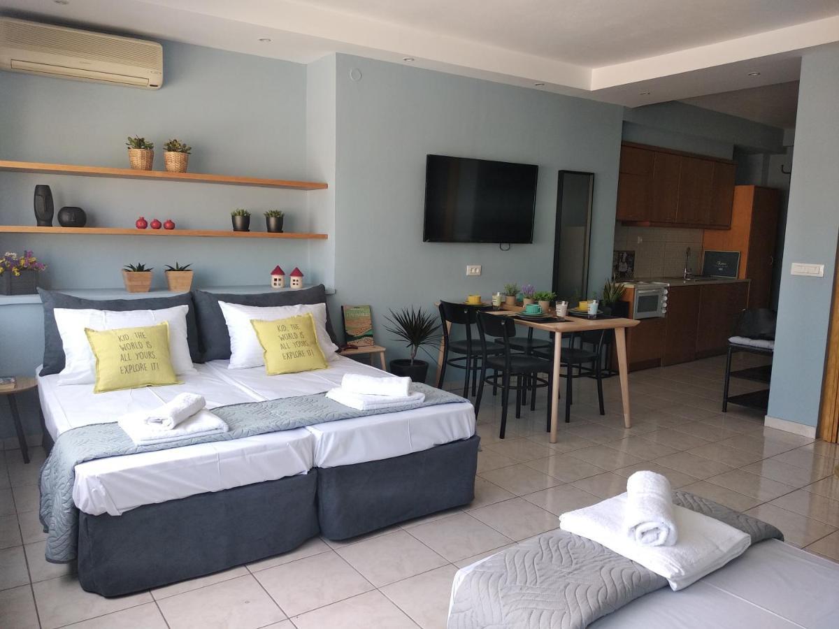 Light Blue Apartment Ираклион Экстерьер фото